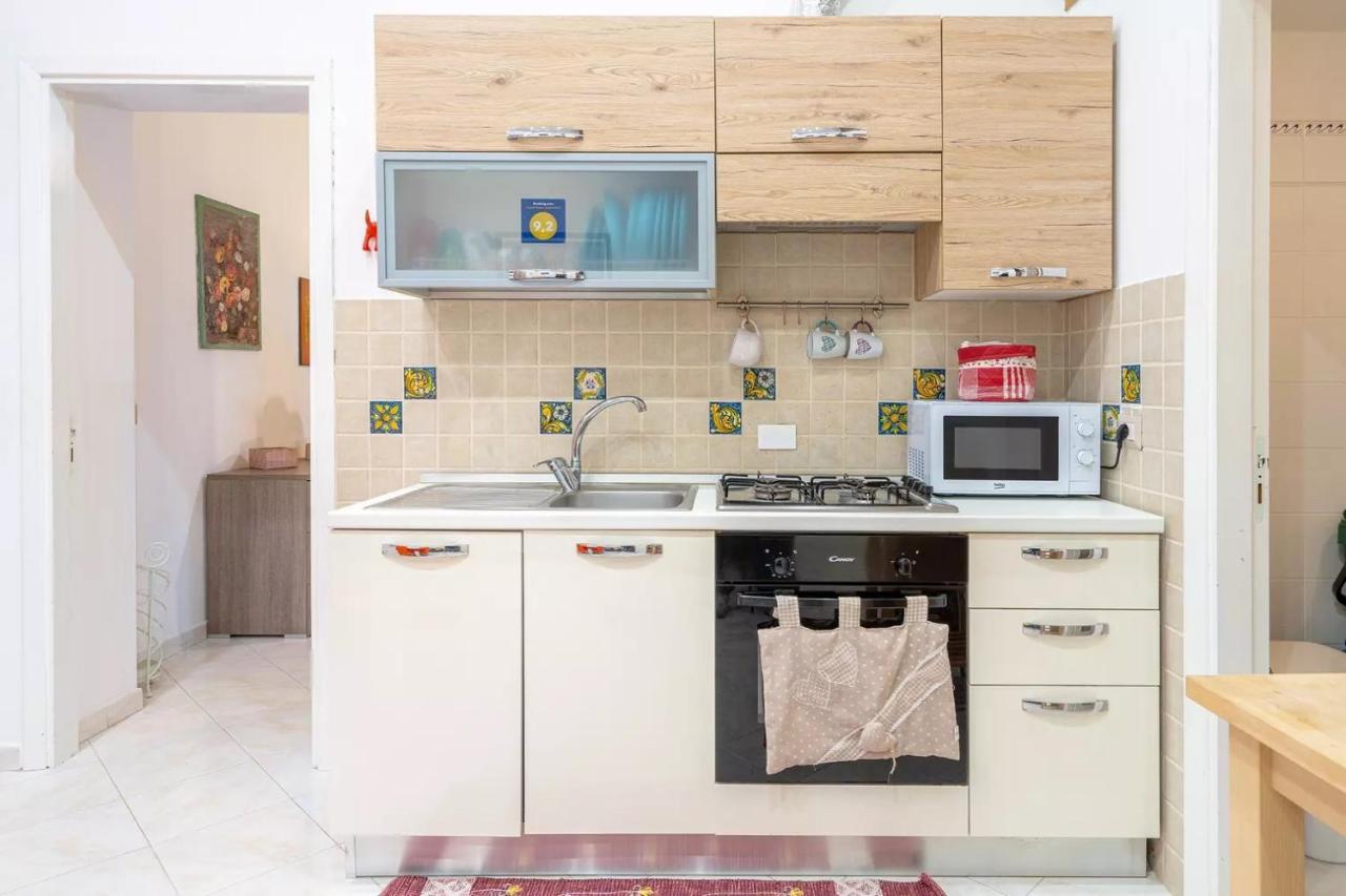 Oikia Sea Apartment Сиракуза Екстериор снимка
